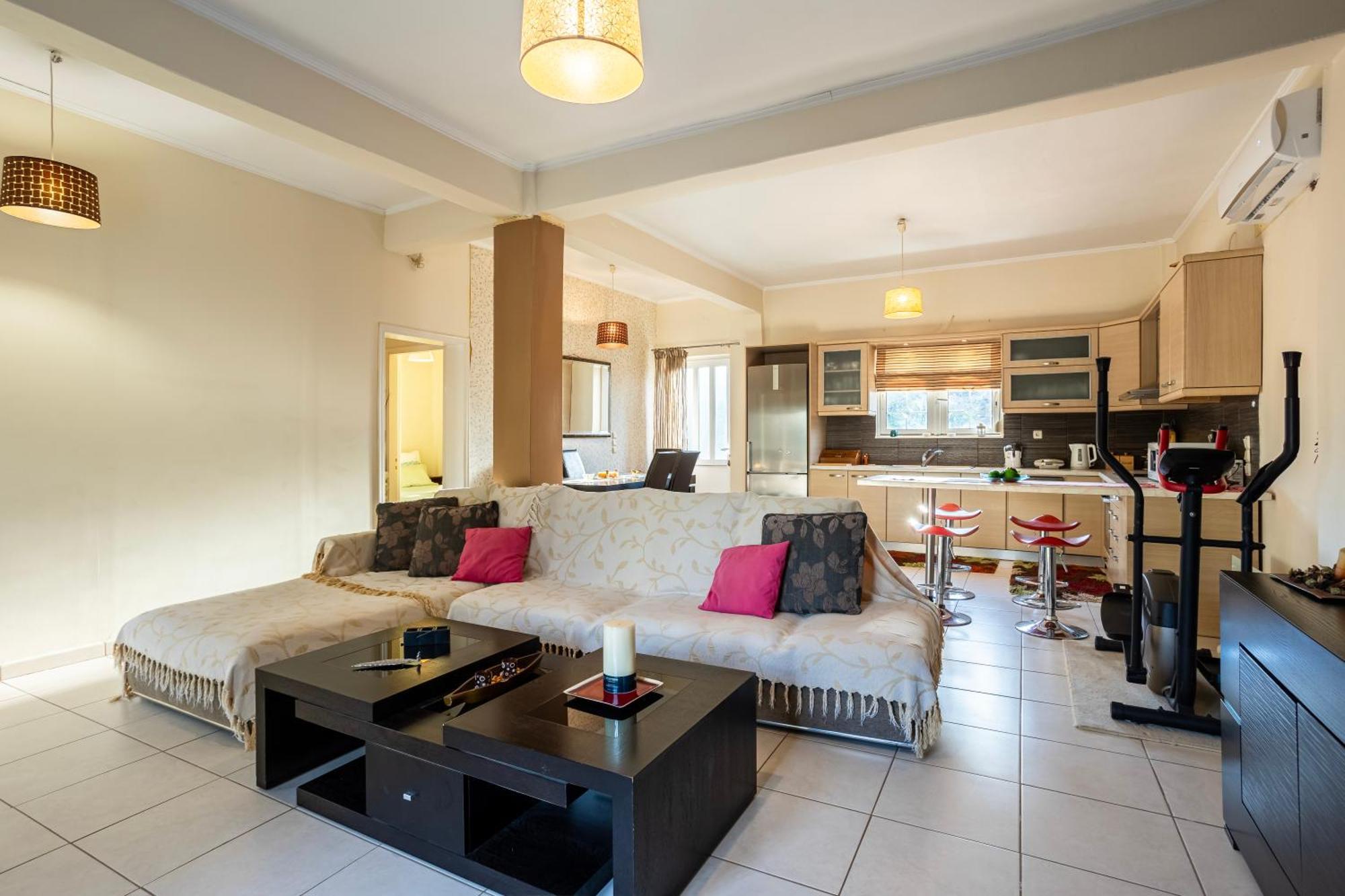 Kalamata'S Sunny Retreat Near The Historic Center Eksteriør bilde